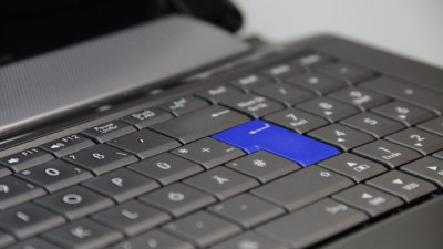 Госдума запретила копии пиратских сайтов