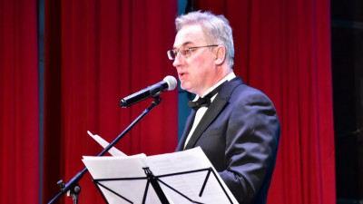 В Петербурге пройдет литературно-юмористический концерт Андрея Норкина «Другой формат»