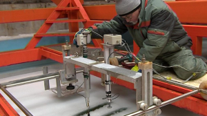 Крыловский научный центр готовит опытный ледовый бассейн к проверке новой модели ледокола с малой осадкой