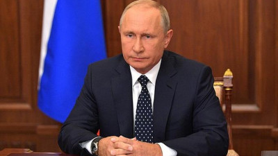 Песков: Путин смотрел повтор боя Нурмагомедова и Макгрегора