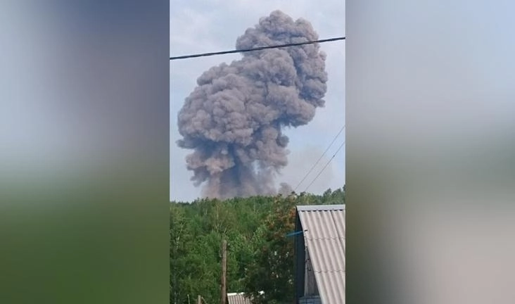 Минобороны назвало возможную причину пожара на военном складе под Ачинском - tvspb.ru