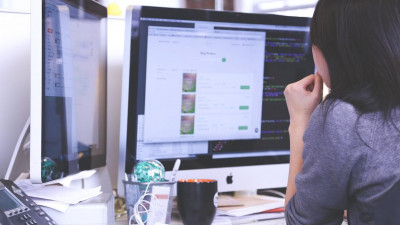 Туризм, масс-медиа и стажировки. В каких сферах резко упало количество вакансий