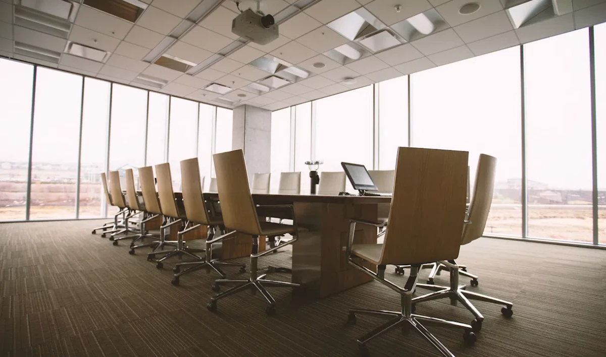 Инвестиции в коммерческую недвижимость в Петербурге взлетели в три раза - tvspb.ru