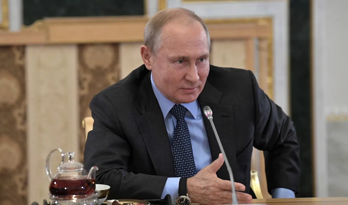 Владимир Путин проголосовал онлайн на выборах в Госдуму - tvspb.ru