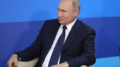 Владимир Путин продлил контрсанкции до конца 2022 года