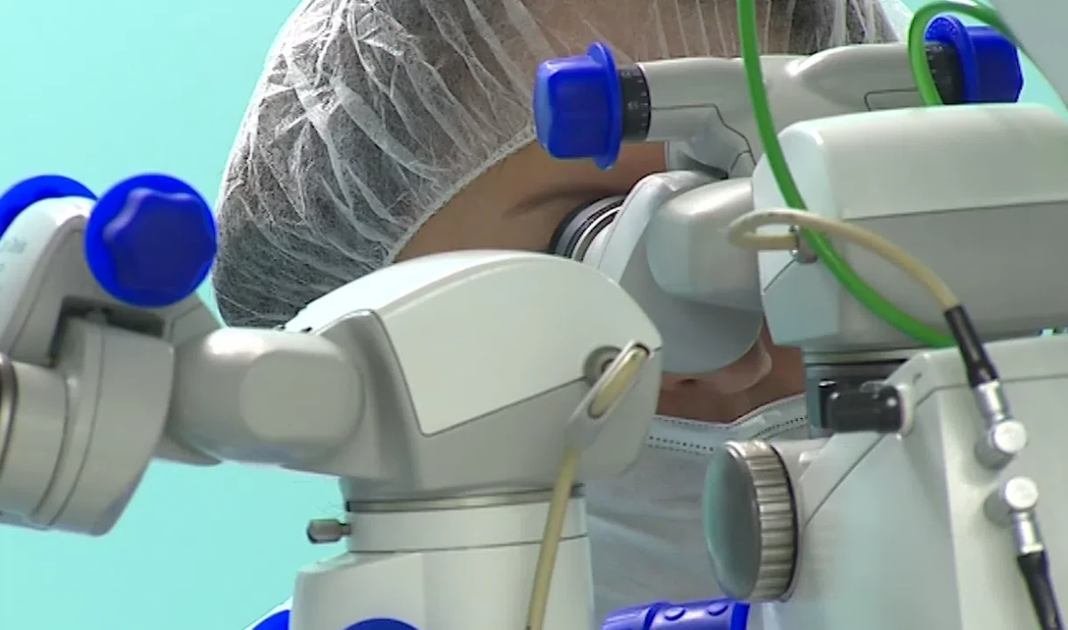 Новое оборудование для офтальмологии поступило в поликлинику №38 - tvspb.ru