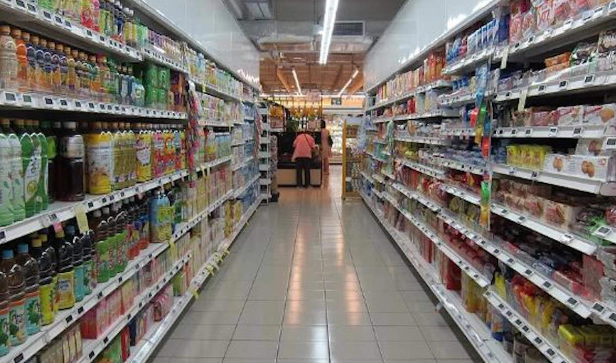 Роспотребнадзор дал советы, как правильно выбирать продукты в магазине - tvspb.ru