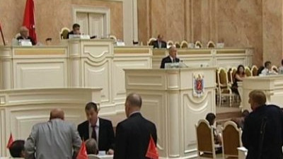 Уполномоченный по правам человека в Петербурге выступит в ЗакСе