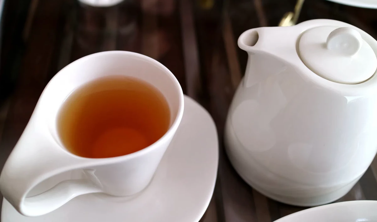 Эксперт рассказал о пользе черного чая для профилактики рака и деменции - tvspb.ru