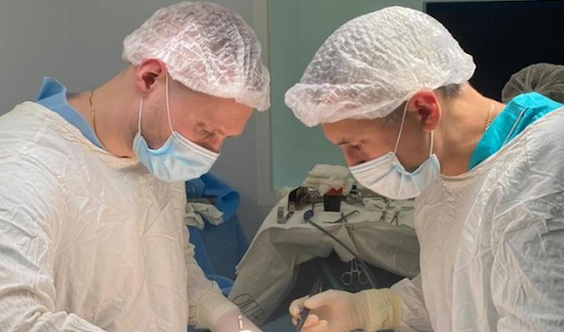 В Ленобласти хирурги удалили пациенту опухоль весом 8 кг