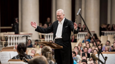 К юбилею Андреевской балалайки в Большом зале Петербургской Филармонии пройдет концерт