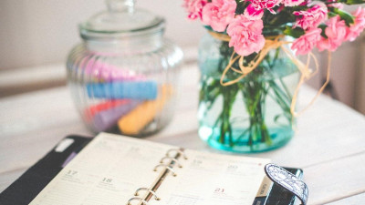 Лев Катанский и Всенародный праздник без названия. Что отмечают 5 марта