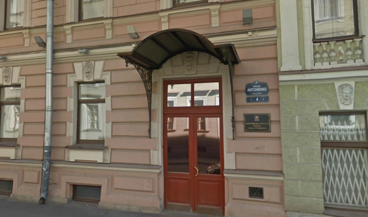 Власти Петербурга передали в аренду ОСК здание в переулке Антоненко - tvspb.ru