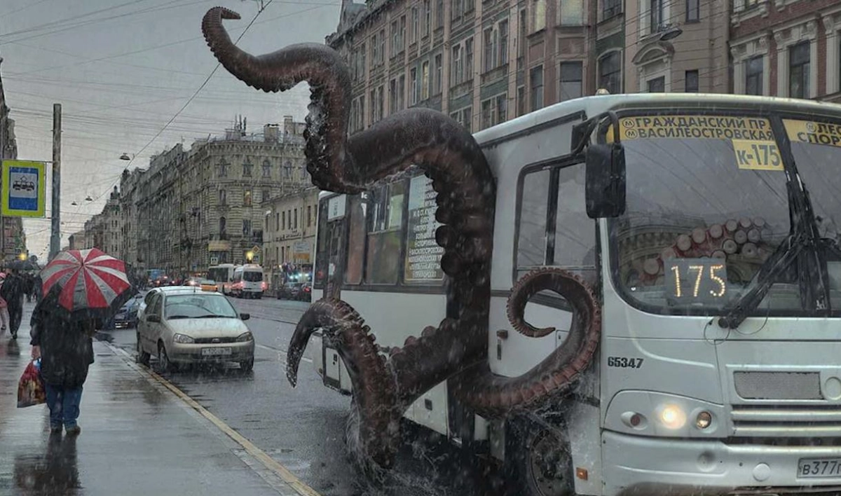 Гигантский осьминог проехался в петербургской маршрутке - tvspb.ru