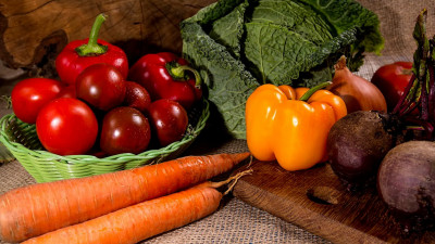 «Борщевой набор» становится доступнее: на рынках и ярмарках снизились цены на сезонные овощи