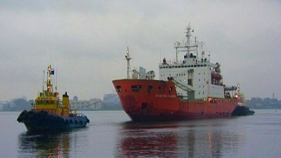 Участники 62-й Антарктической экспедиции возвращаются в Петербург