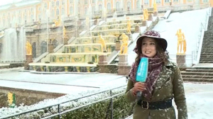 Большой снежный каскад: закрываем сезон петергофских фонтанов в прямом эфире