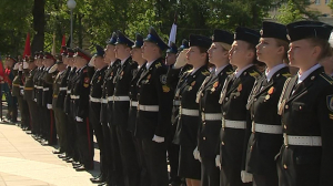 Торжественный парад кадетов на Пионерской площади