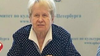 Владимир Путин поздравил Александру Пахмутову с днём рождения