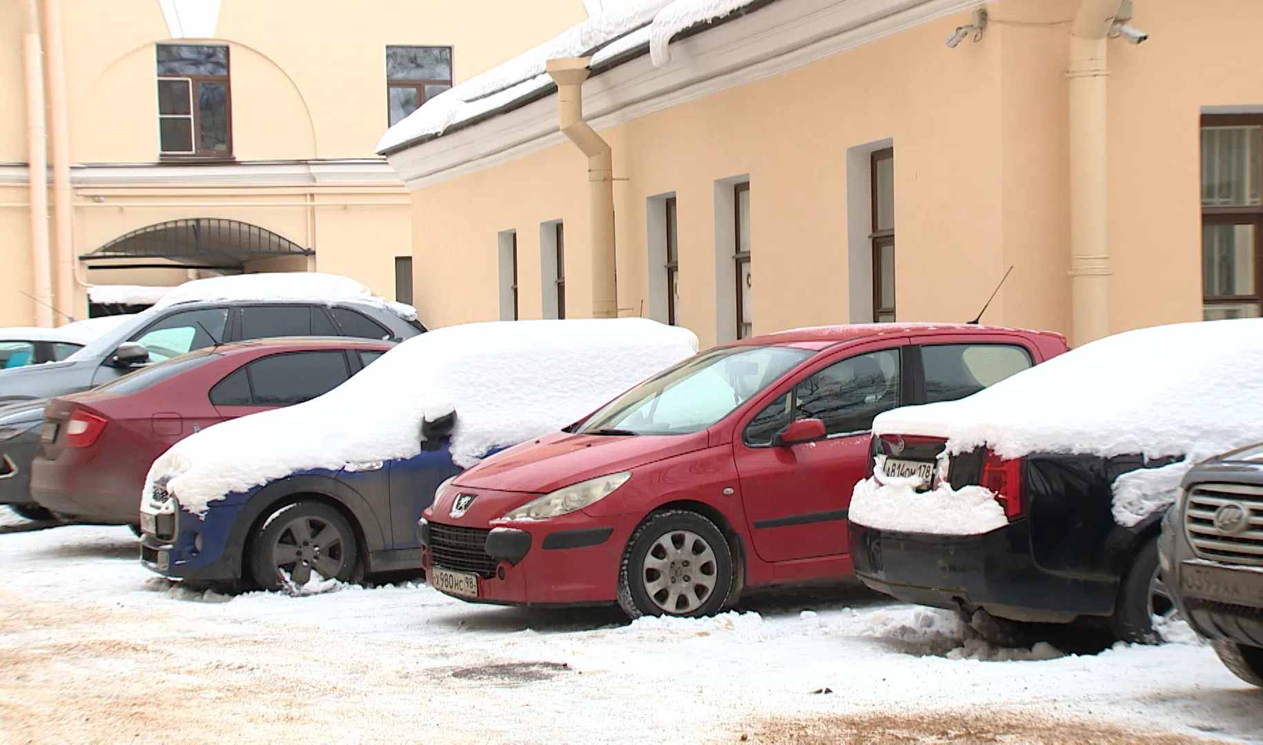 Парковка во дворе санкт петербург