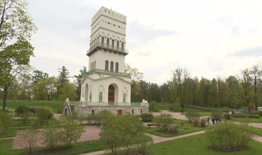 В Александровском парке отреставрируют кладбище лошадей - tvspb.ru