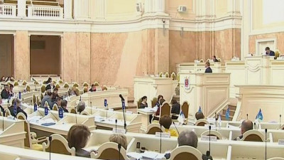 В комиссию по депутатской этике ЗакСа войдут представители пяти фракций