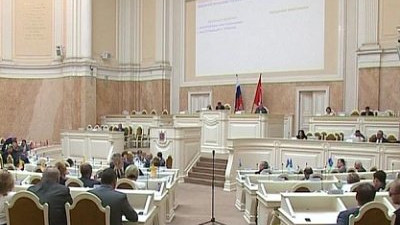 Итоги сессии в ЗакСе: поправки в Генплан, замечания Милонову и проект закона о микрофинансовых организациях
