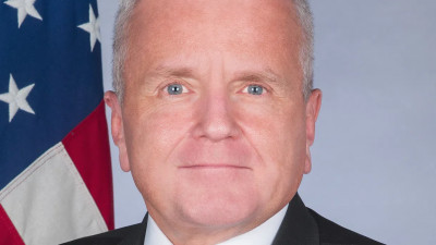 В Петербург приедет посол США в России Джон Салливан
