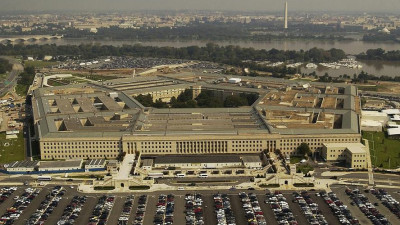 Глава Пентагона уходит в отставку