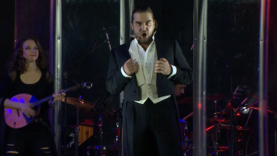 В Петербурге представили мультимедийный проект «Опера A La Russe»