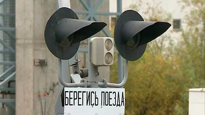 Возбуждено дело о неоднократном травмировании людей на переезде в Приморском районе - tvspb.ru