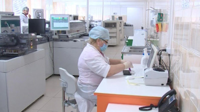 В комздраве рассказали об этапах обратного перепрофилирования медучреждений