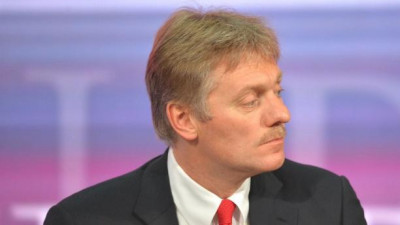 Песков извинился за агитационное высказывание в пользу Путина