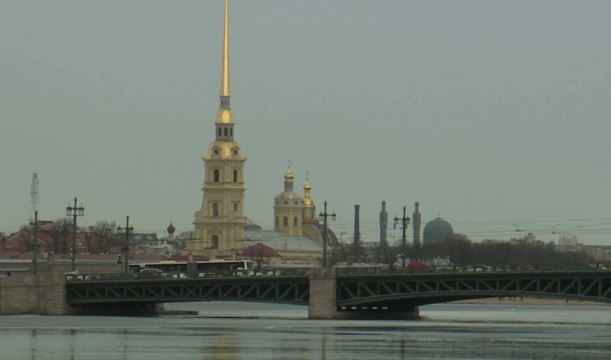 Похолодание в Петербург принесла периферия циклонического вихря - tvspb.ru
