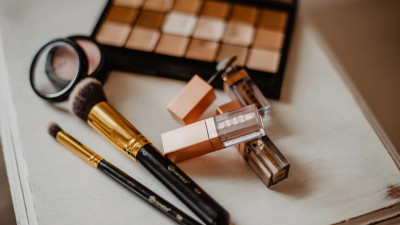 Спрос на отечественную косметику в России вырос в 30 раз