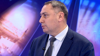 Андрей Сарана: Ревакцинация способствует защите против «омикрона»