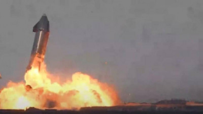 Starship Илона Маска взорвался после посадки