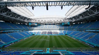 В Петербурге начался матч Евро-2020 между Швецией и Польшей