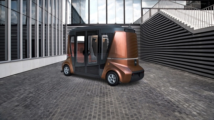 Беспилотный автобус «MatrЁshka» и легендарная «полуторка» проедут по улицам Петербурга в день города - tvspb.ru