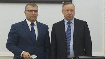 Александр Беглов на заседании в Смольном представил новых вице-губернаторов Валерия Пикалева и Ирину Потехину