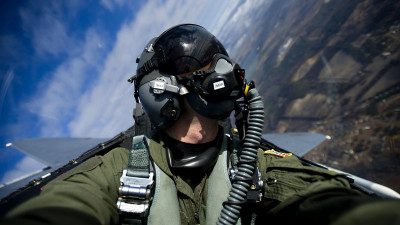 Пакистан передал на родину индийского пилота