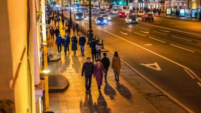 На Невском проспекте опустело 30% коммерческих помещений из-за возвращения коронавируса