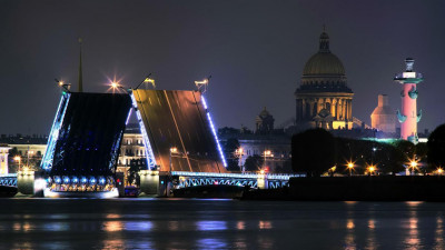 Петербург занял второе место в рейтинге регионов, куда чаще всего переезжают россияне для трудоустройства