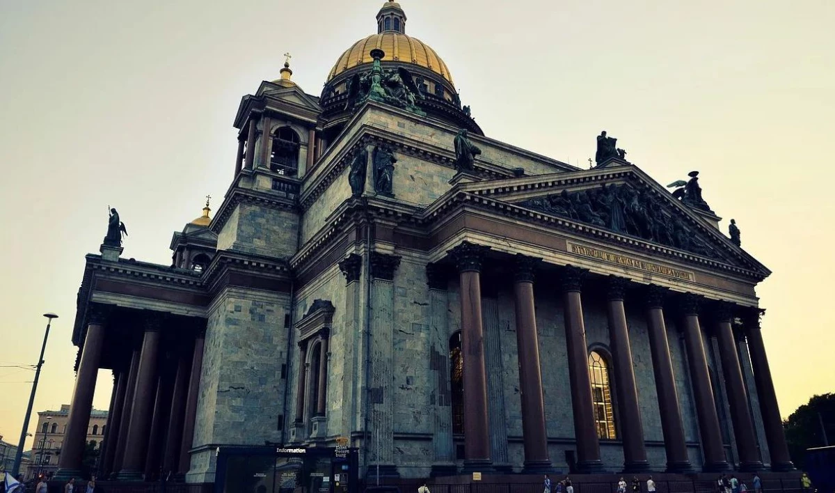 День в истории Петербурга: чем в разные годы запомнилось 25 апреля - tvspb.ru