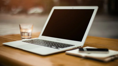 Сайт РЖД «повис» из-за резкого роста запросов на билеты