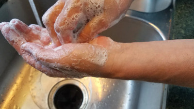 Уже более 290 тысяч петербуржцев лечатся от COVID и ОРВИ на дому