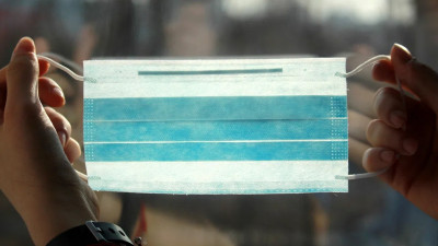 Наталия Башкетова рассказала, почему в Петербурге сохраняется масочный режим