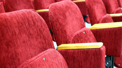 Театры Петербурга покажут детские спектакли онлайн в период ограничений