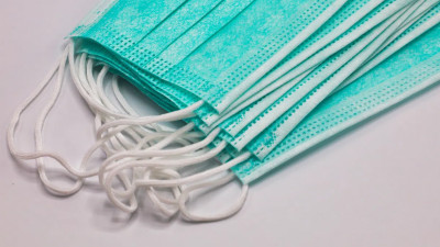 В Петербурге с начала года оштрафовали более 140 безмасочников