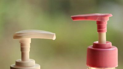 Вакцину-спрей от COVID испытают на добровольцах в Петербурге